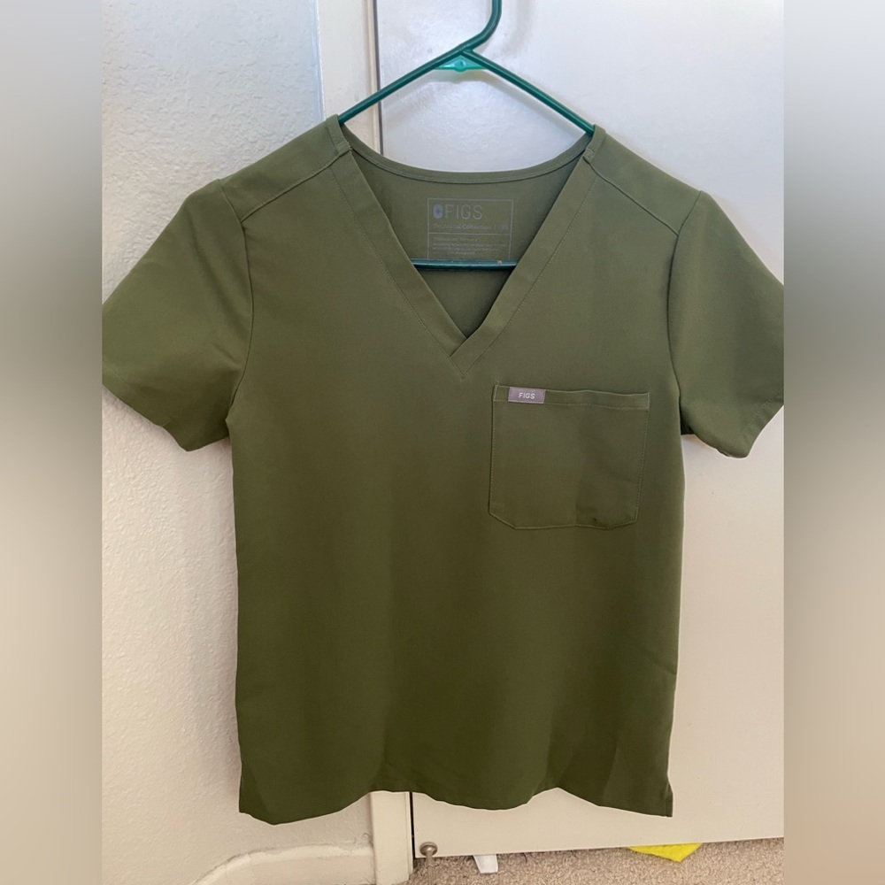 Figs olive xxs scrub top